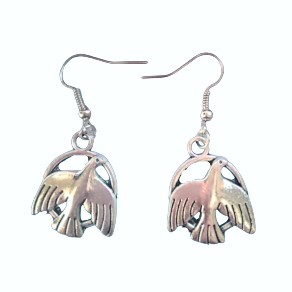 NWT 🕊bird / dove silver earrings